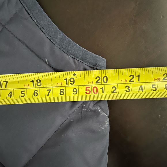 I crew quilted puffer vest - Picture 5 of 7